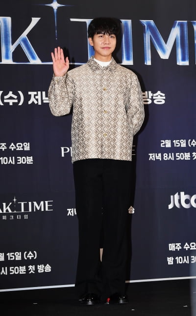 [TEN 포토] 이승기 '결혼 발표후 첫 공식석상'