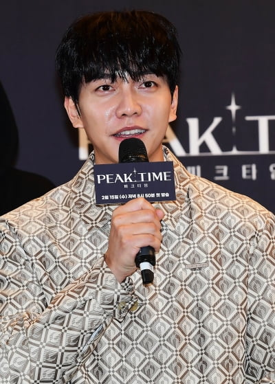 [TEN 포토] 이승기 '결혼축하 감사 가장으로 열심히 살아가겠다'