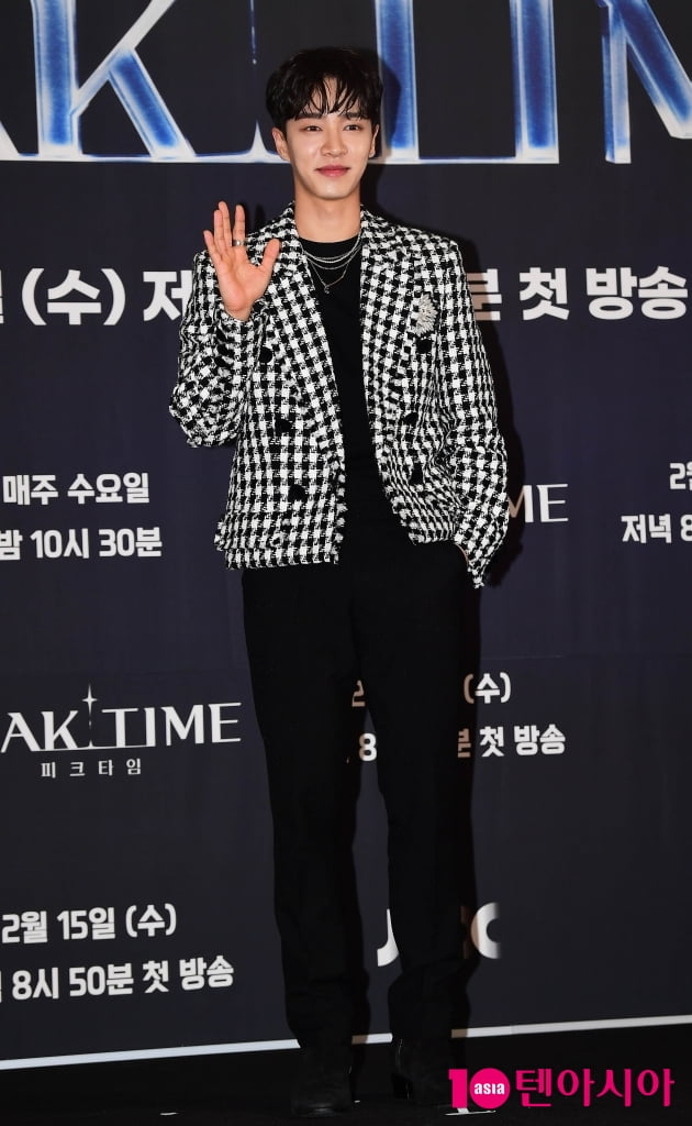 [TEN 포토] 이기광 '뱀파이어 외모'