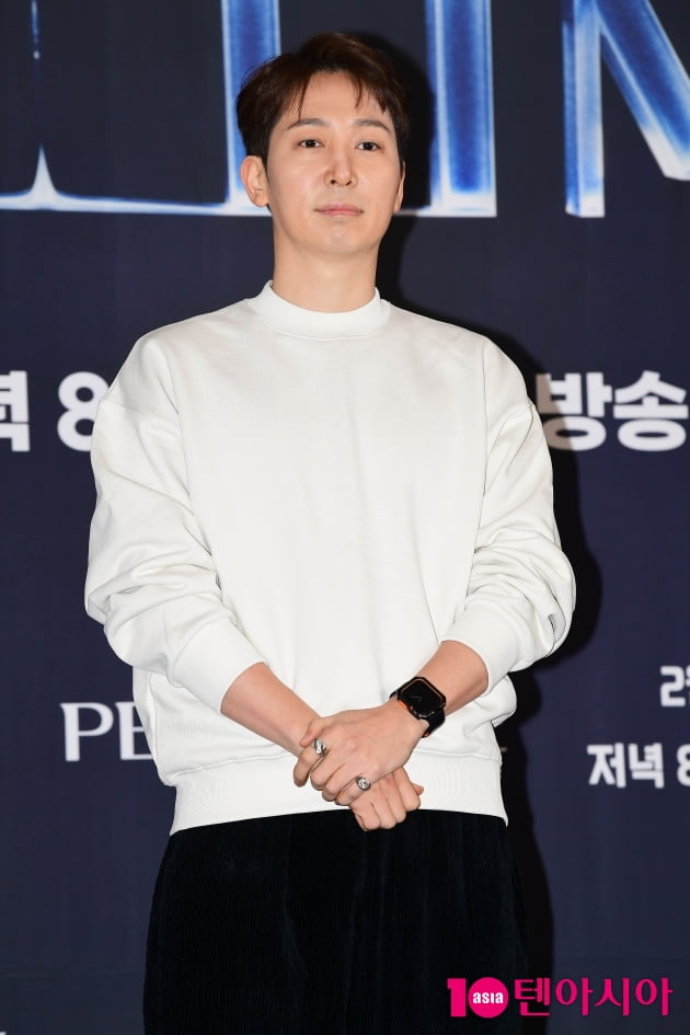 [TEN 포토] 심재원 '퍼포먼스 대가'