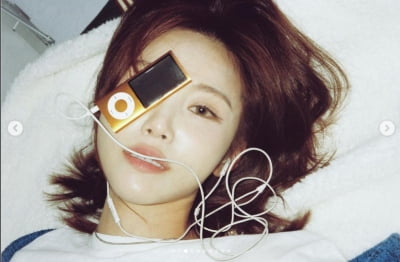 전효성, 여러분 MP3 알어요?...추억에 잠기며