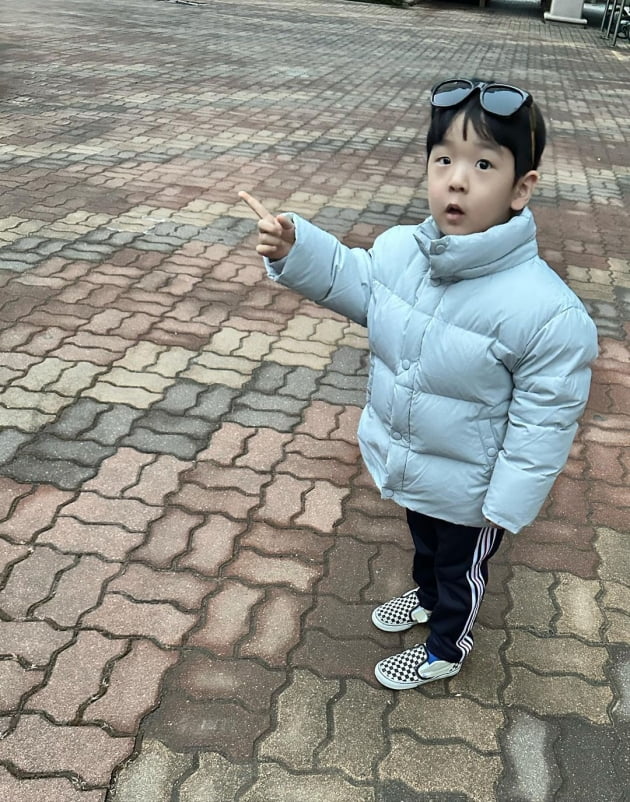 '이필모♥' 서수연, 아들 데리고 5성급호텔 37층서 입호강…"쑥쑥 크는 아들들"
