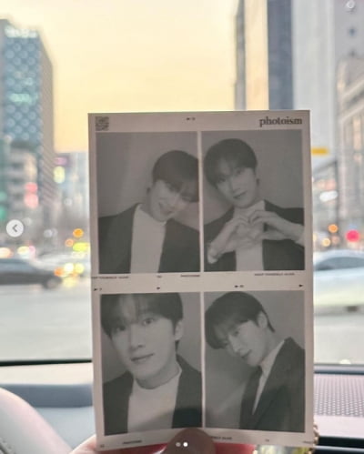 안보현, 심정지 오는 인생네컷...보조개 미남