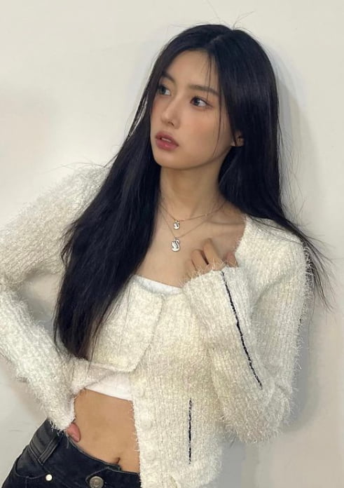 아무리 먹어도 1도 안찌는 체질…강혜원, 탄탄 여리 끝판왕