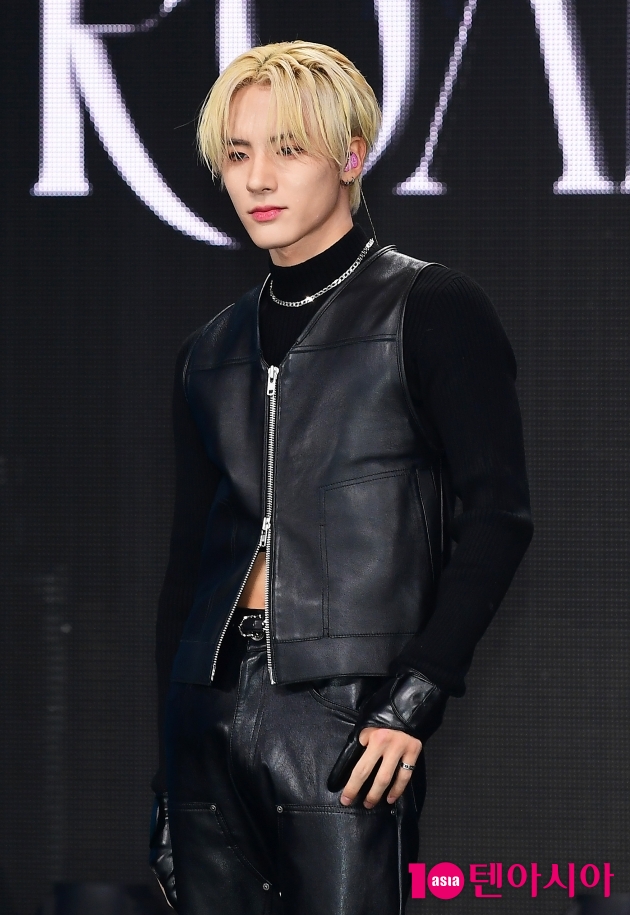 [TEN 포토] 더보이즈 에릭 '시크한 막내'