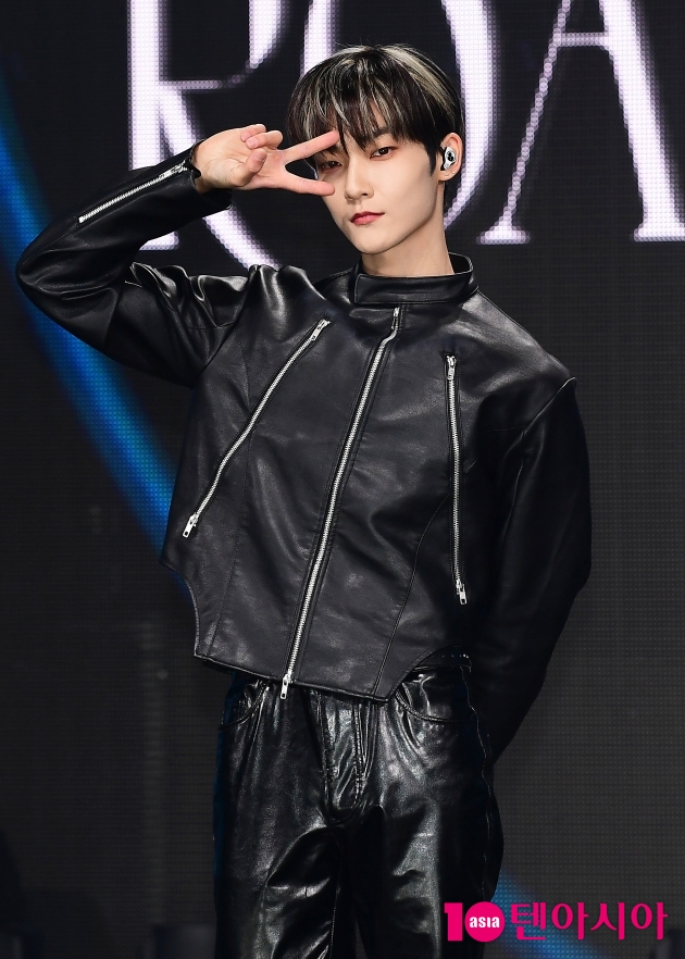 [TEN 포토] 더보이즈 케빈 '훈훈한 천사'