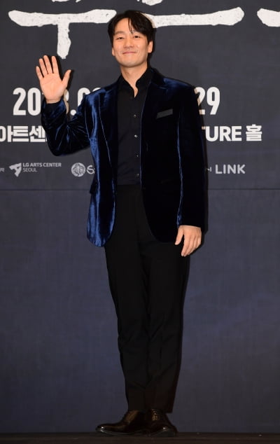 [TEN 포토] 박해수 '고전문학 좋아해요'