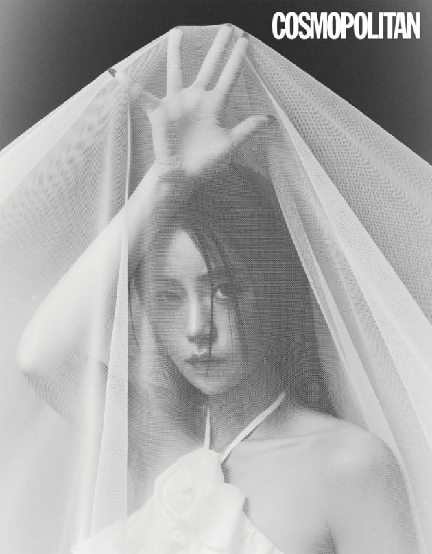 /사진 = 코스모폴리탄 제공