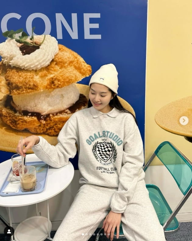 '전진♥' 류이서, 청순미 가득한 꾸안꾸 패션...러블리 꽃미소