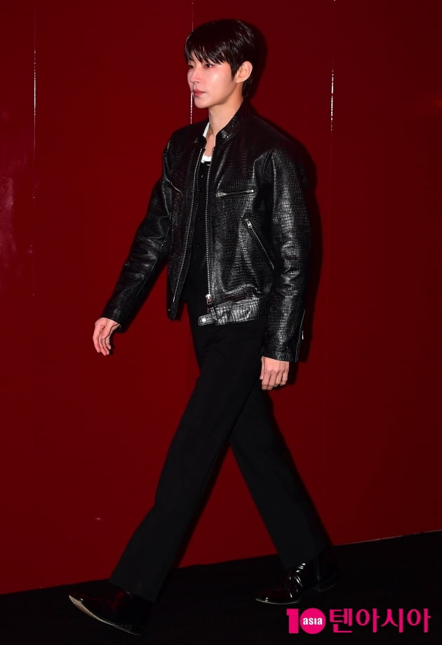 [TEN 포토] 황인엽 '마초남의 매력'