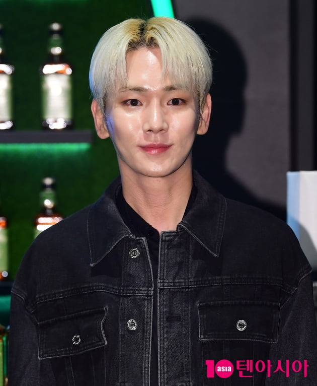 [TEN 포토] 샤이니 키 '돋보이는 황금머리빛'
