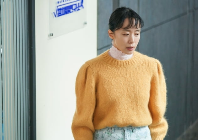 전도연, 소름 돋는 신재하 실체 마주했다…불편한 기운('일타스캔들')