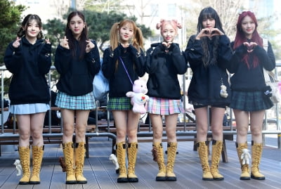 [TEN 포토] 스테이씨 '블링블링 '뮤직뱅크' 왔어요'