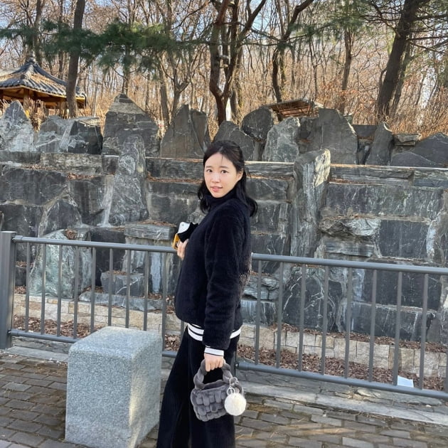 이은주, 명품 B사로 착각할 뻔한 가방 들었네…"♥앤디, 뚝딱뚝딱 만든 거 치고 예뻐"