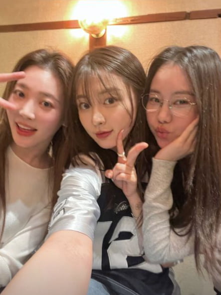 유라·김예원이 왜 거기서 나와? '환연2' 이지연, 남다른 인맥 자랑