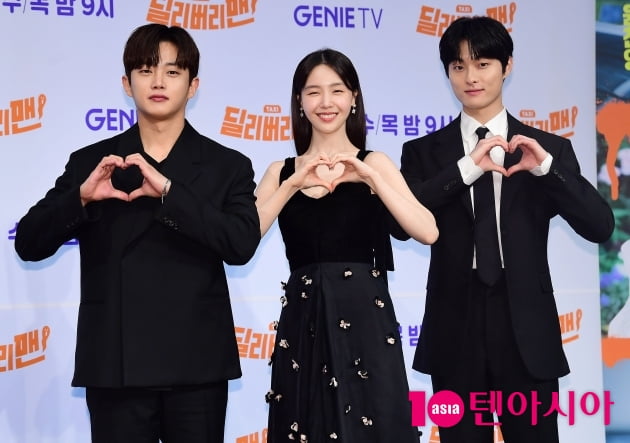 [TEN 포토] 드라마 '딜리버리맨' 주역들