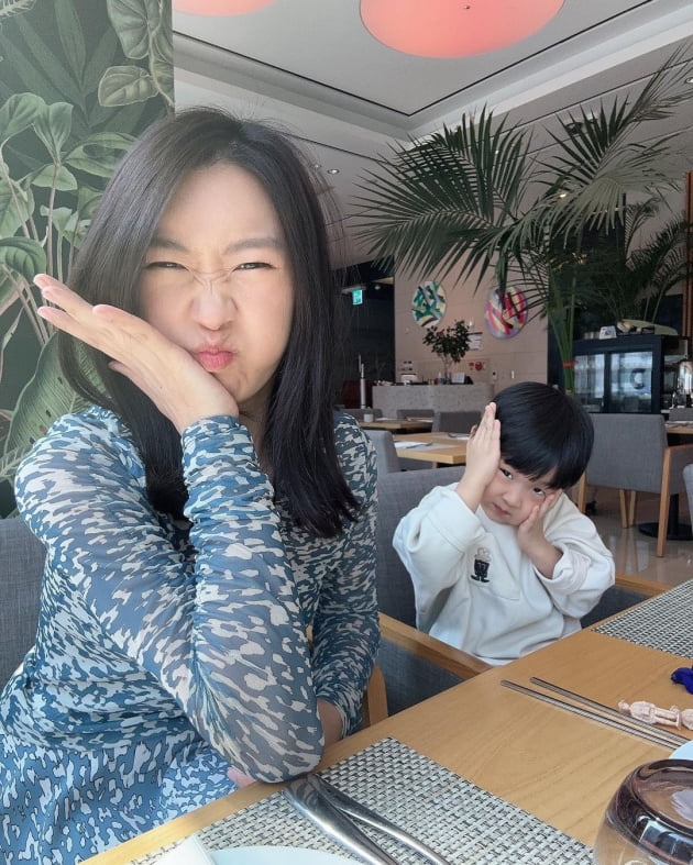 '이필모♥' 서수연, 찐 '애엄마' 돼가는 중…"얼굴 말고 정신이 어린이 되는 중"