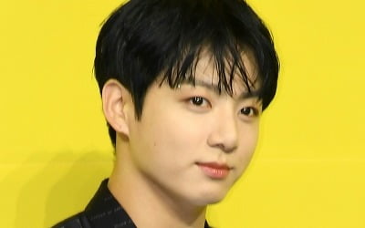 방탄소년단 정국, 5000만 팔로워 SNS 돌연 탈퇴 "앞으로도 할 일 없을 것"