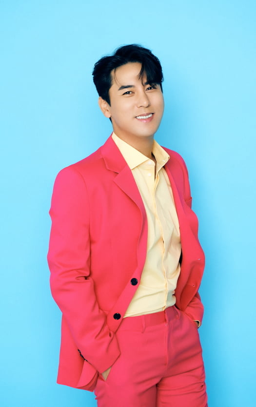 장민호X장성규, '쇼퀸' MC 확정..."방구석 노래퀸들 다 나와"