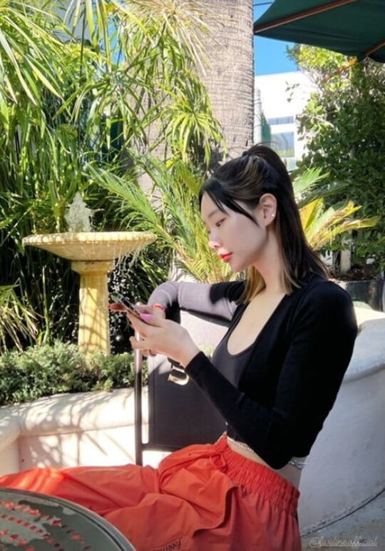 (사진=클라라 SNS)