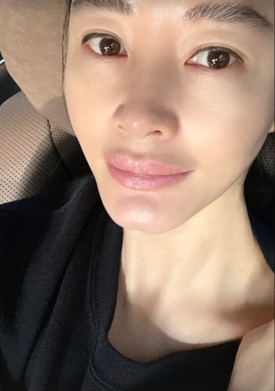 (사진=김혜수 SNS)