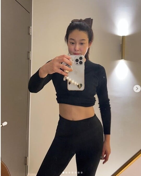 (사진=현영 SNS)