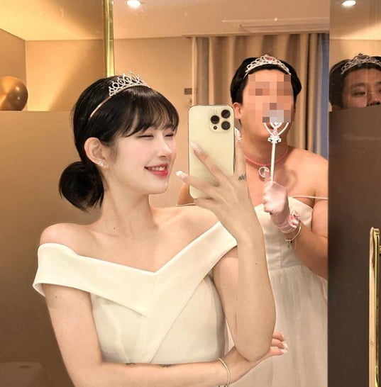 최준희, 21살에 벌써 명품 H사…연상 남자친구에게 받은 선믈 자랑