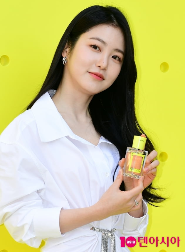 [TEN 포토] 신예은 '깜찍한 여신'