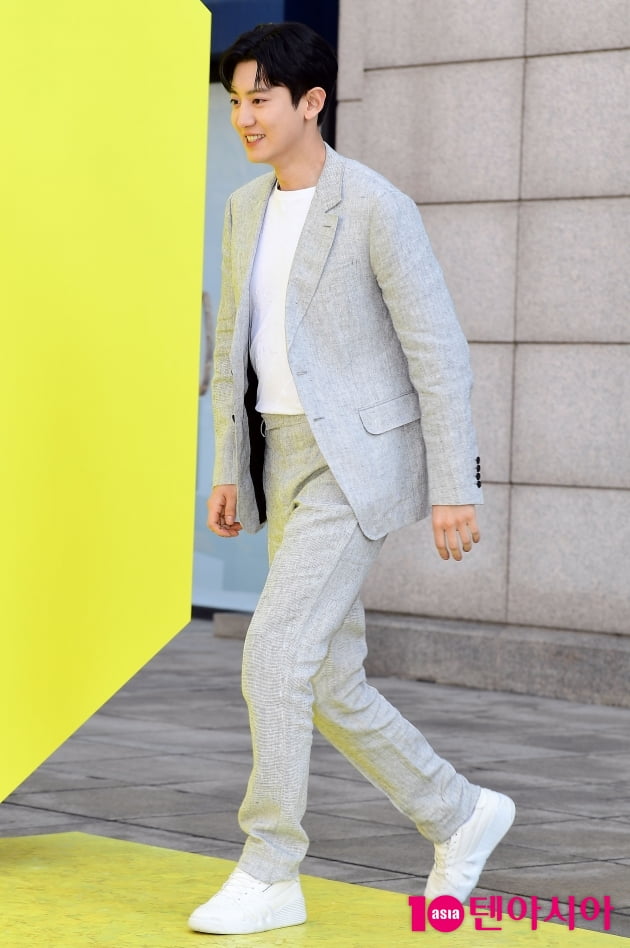 [TEN 포토] 엑소 찬열 '등장부터 멋짐폭발'