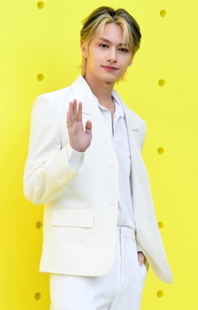 [TEN 포토] 세븐틴 준 '순수한 비주얼'