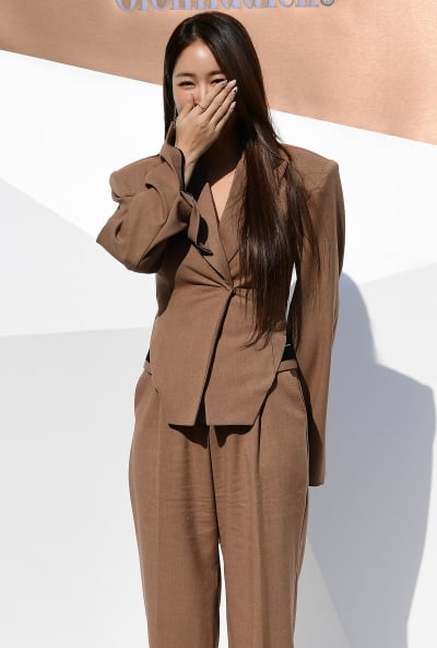 [TEN 포토] 소유 '빵 터졌어요'