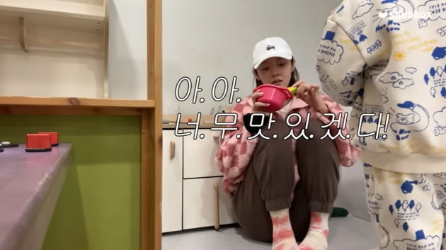 '임창정♥' 서하얀, "놉" 외쳤지만…주말 키즈카페에 넋이 나가버린 오둥이맘('서하얀 seohayan')