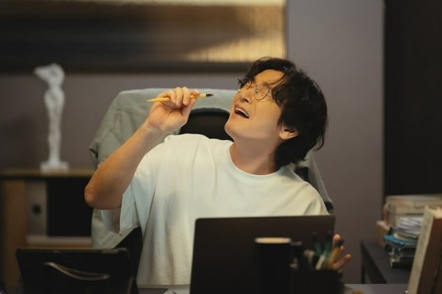 '30년 지기' 조승우·김성균·정문성에게 찾아온 날벼락('신성한 이혼')