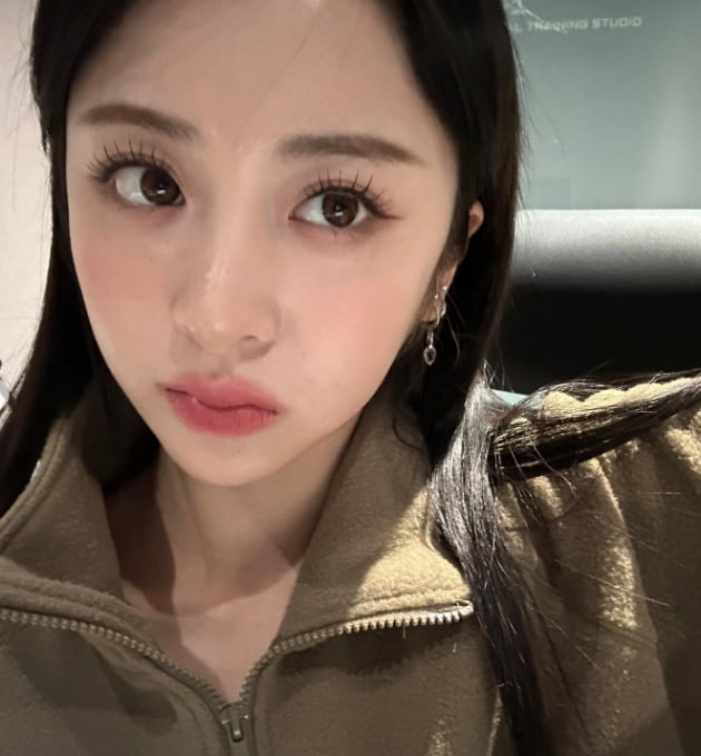 르세라핌 허윤진=아이돌계의 제시, 오버립으로 뽐낸 핫걸 모먼트