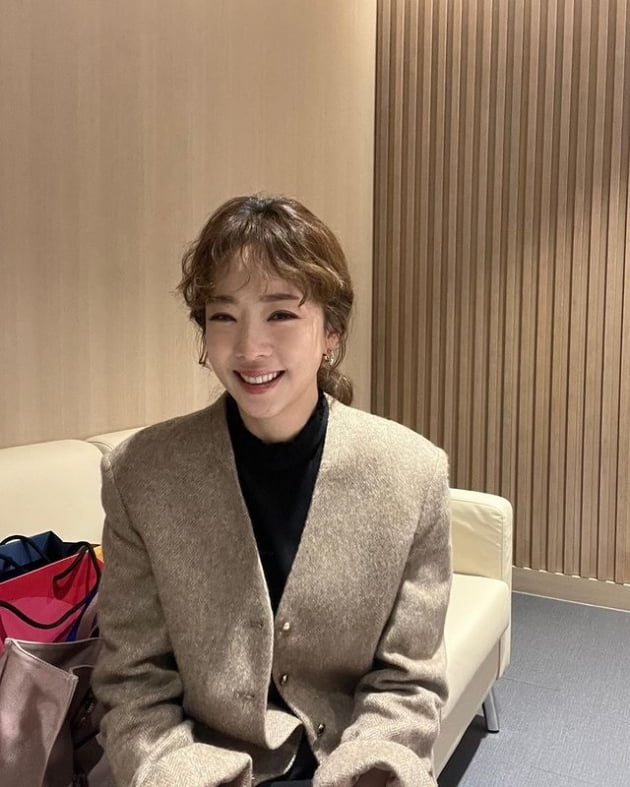'연하 CEO♥' 박은영, 히피펌 하더니 전도연 됐다 "남행선 스타일 비슷하죠?"