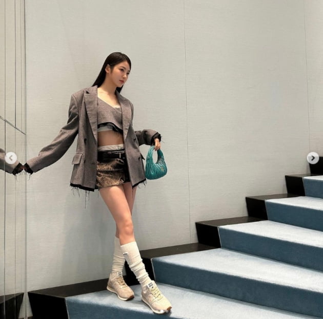 '어린 연진' 신예은, 짧아도 너무 짧은 초미니...악녀는 어디로?