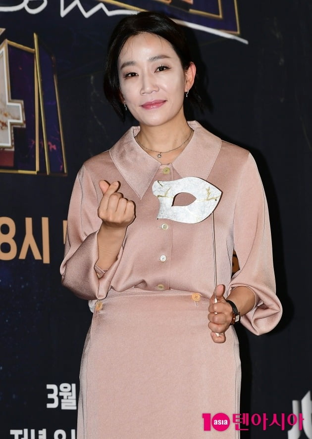 [TEN 포토] 김문정 '팬텀싱어4 사랑해주세요'