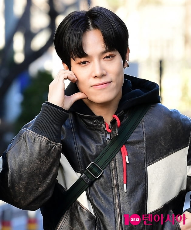 [TEN 포토] TAN 주안 '스윗한 하트'
