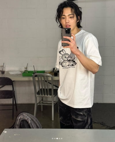 명오야, 너 이렇게 멀끔했니? 김건우, 확 달라진 분위기