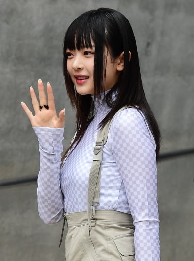 [TEN 포토] 뉴진스 하니 '사랑스러워'