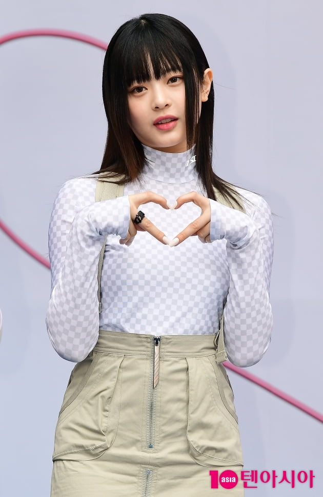 [TEN 포토] 뉴진스 하니 '봄을 부르는 상큼美'