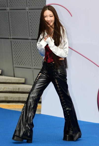 [TEN 포토] 이사배 '꽃미소로 시선강탈'