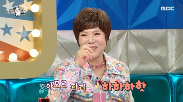 [종합] 김연자, 이름 딴 기념관 설립 중 "완성되면 결혼식 할 예정" 깜짝 발표('라스')
