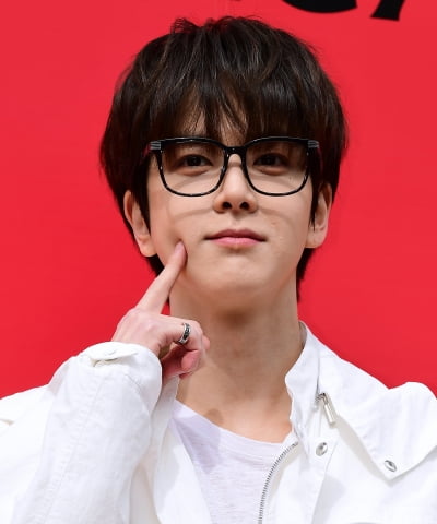 [TEN 포토] 더보이즈 영훈 '1+1은 귀요미~'