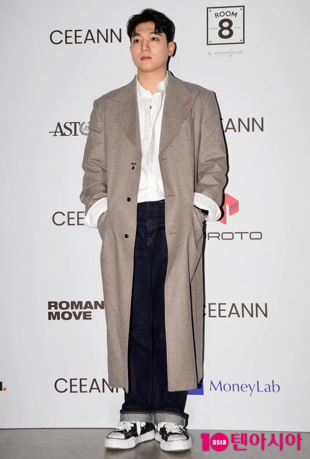 [TEN 포토] 데이식스 성진 '남친룩의 정석'