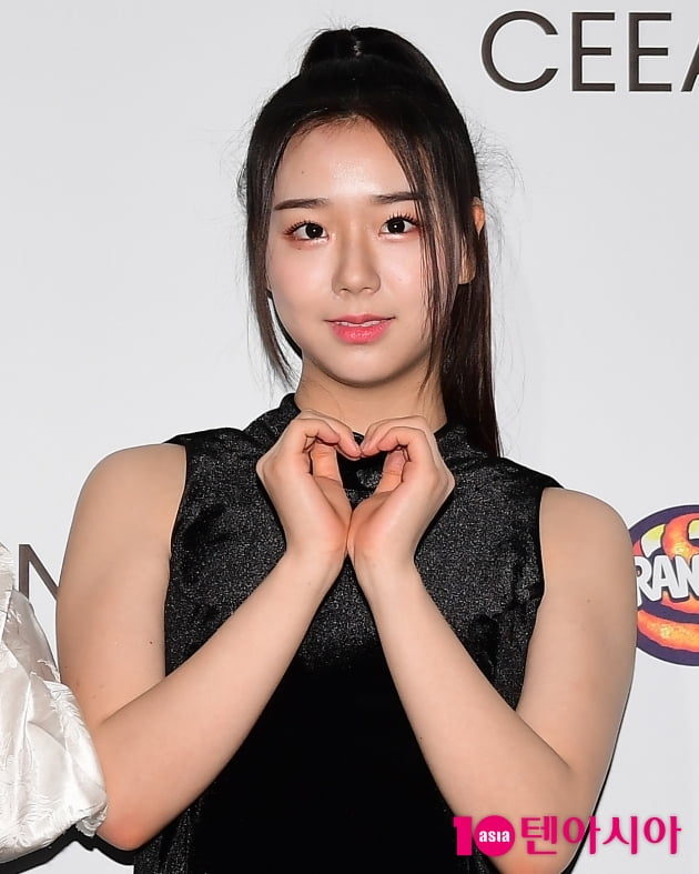 [TEN 포토] 트리플에스 김채연 '돋보이는 숯검뎅이 눈썹''