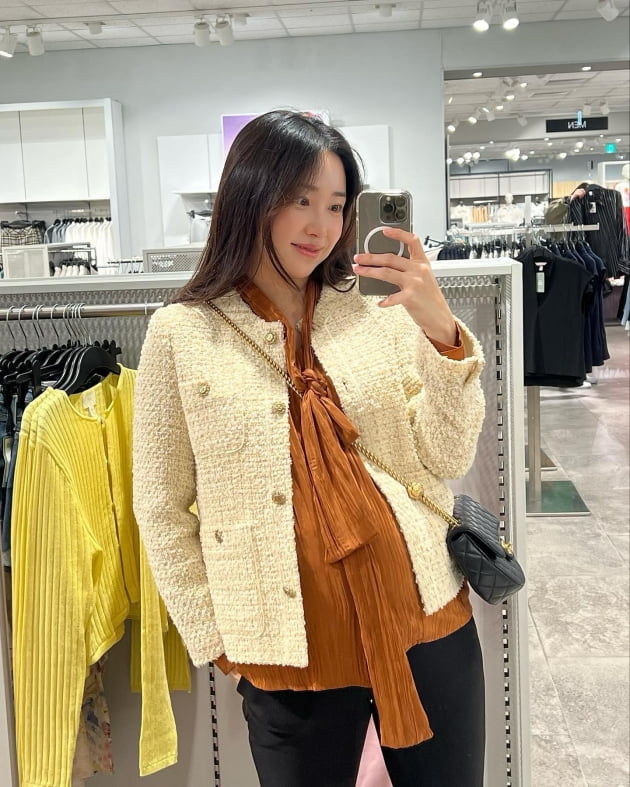 '둘째 임신' 최희, 딸 없으니 ♥사업가 남편과 단 둘이 데이트 하는 기분