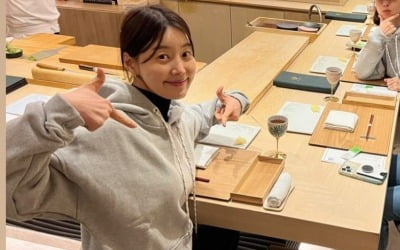 '검사♥' 한지혜, 대학 앞 주점에서 맥주→압구정에서 오마카세…20년 격세지감