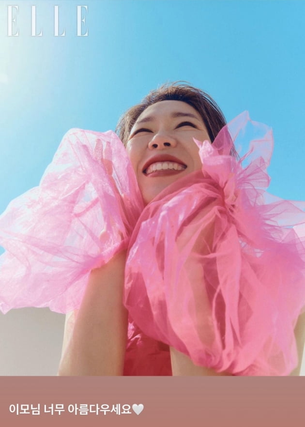 '더 글로리'와 딴판…염혜란, 송혜교도 반한 이모님 "너무 아름다우세요♡"