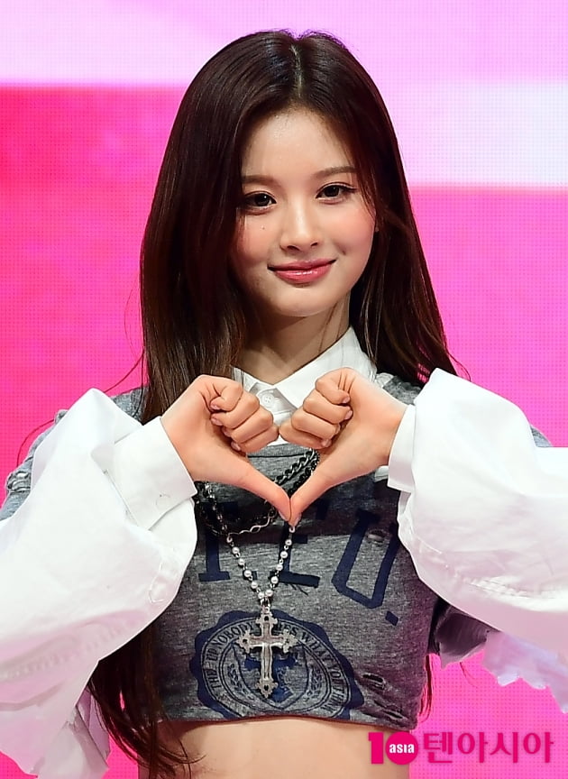 [TEN 포토] 엔믹스 설윤 '이쁘다는 말로 부족해'